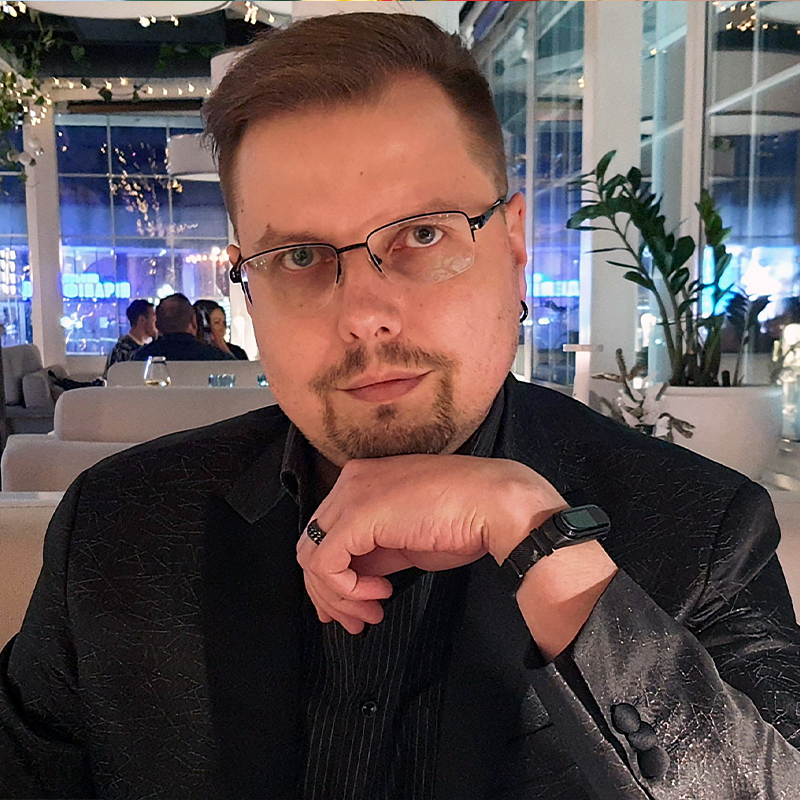 Роман Вікторович Чорномаз